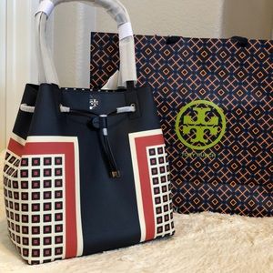 💙Brand New Tory Burch Tote